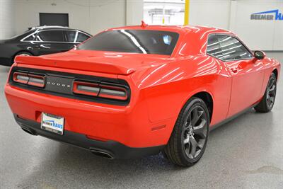 2018 Dodge Challenger SXT   - Photo 8 - Mesa, AZ 85202