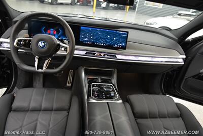 2025 BMW 7 Series 750e xDrive   - Photo 16 - Mesa, AZ 85202