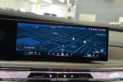 2025 BMW 7 Series 750e xDrive   - Photo 33 - Mesa, AZ 85202