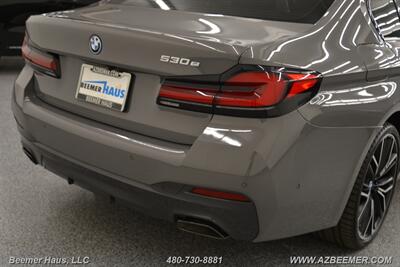 2022 BMW 5 Series 530e   - Photo 45 - Mesa, AZ 85202