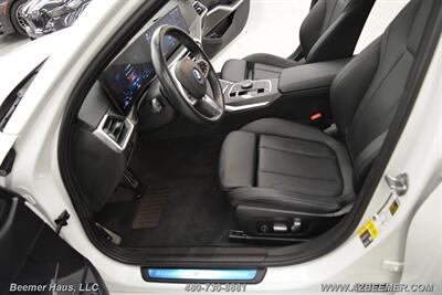 2023 BMW 3 Series 330e   - Photo 14 - Mesa, AZ 85202