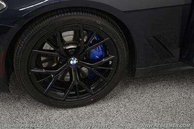 2022 BMW 5 Series M550i xDrive   - Photo 46 - Mesa, AZ 85202