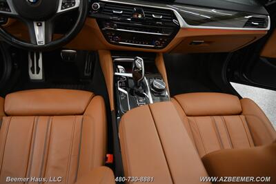 2022 BMW 5 Series M550i xDrive   - Photo 16 - Mesa, AZ 85202