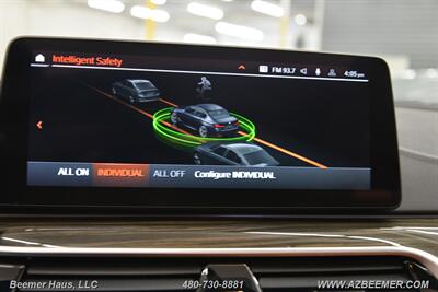 2022 BMW 5 Series M550i xDrive   - Photo 33 - Mesa, AZ 85202