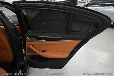 2022 BMW 5 Series M550i xDrive   - Photo 40 - Mesa, AZ 85202
