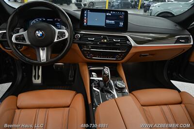 2022 BMW 5 Series M550i xDrive   - Photo 15 - Mesa, AZ 85202