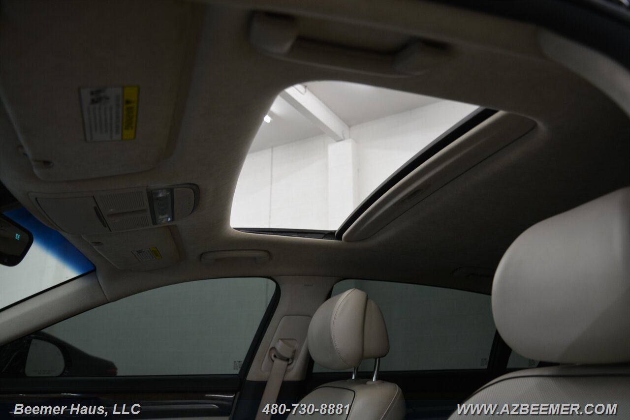 2018 Genesis G90 3.3T Premium   - Photo 12 - Mesa, AZ 85202