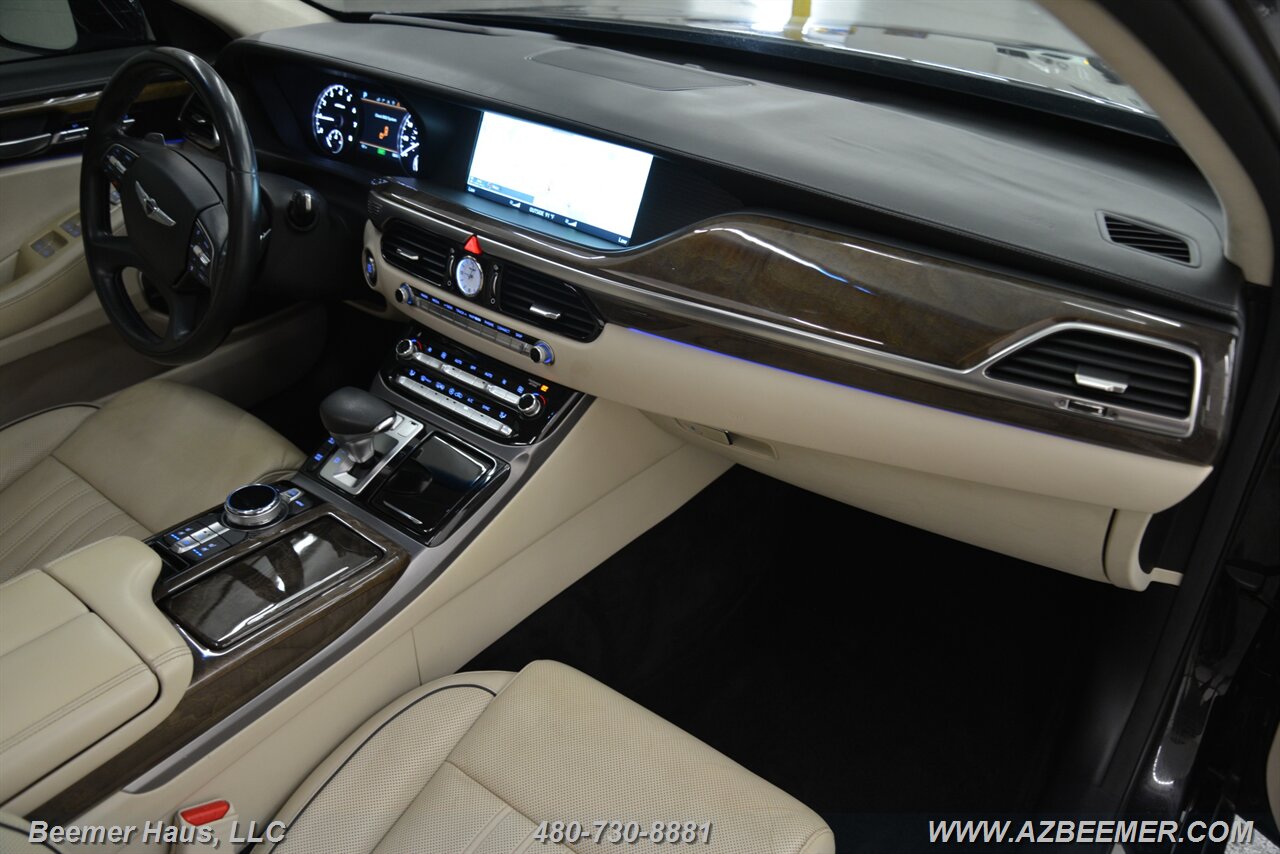 2018 Genesis G90 3.3T Premium   - Photo 17 - Mesa, AZ 85202