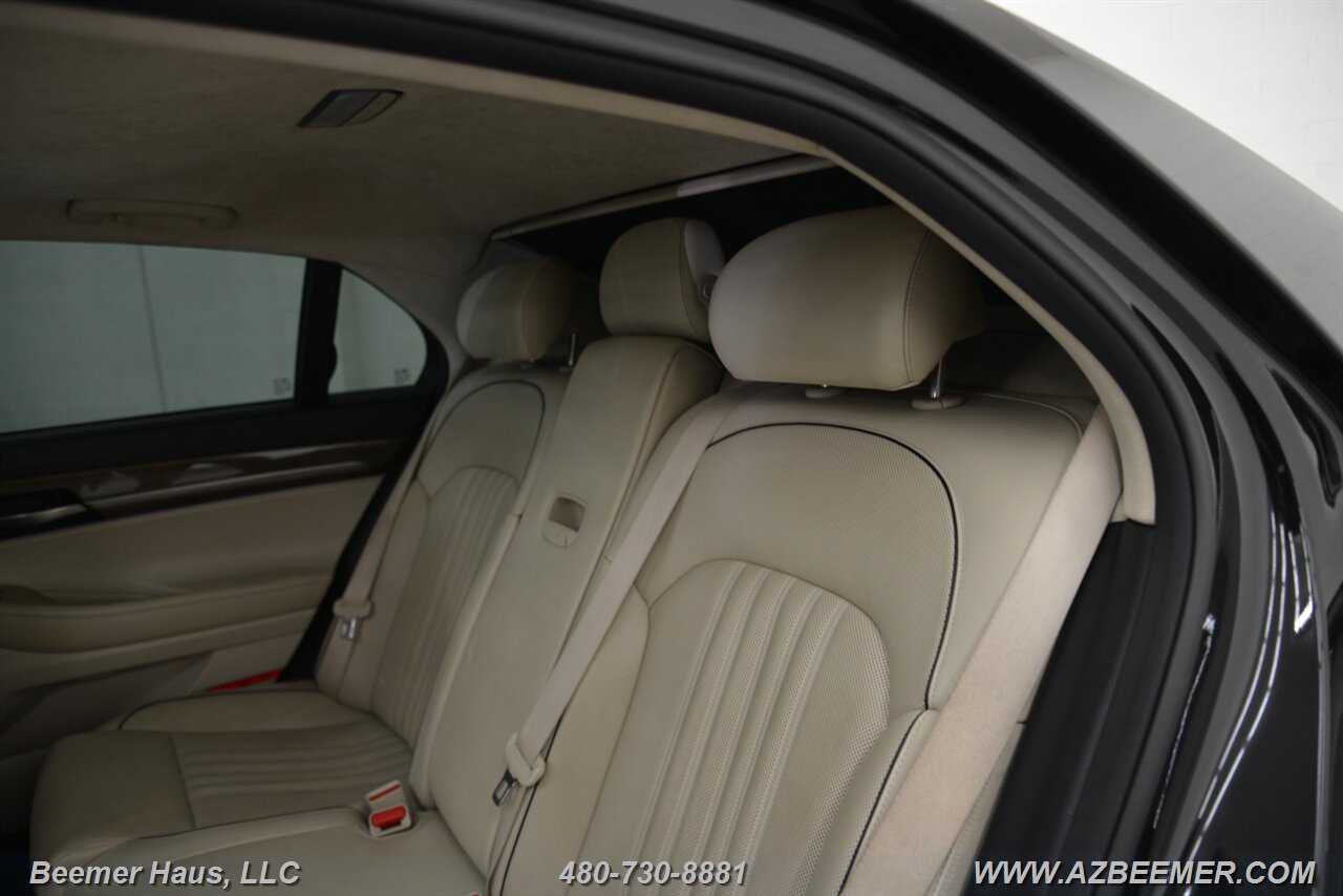 2018 Genesis G90 3.3T Premium   - Photo 22 - Mesa, AZ 85202