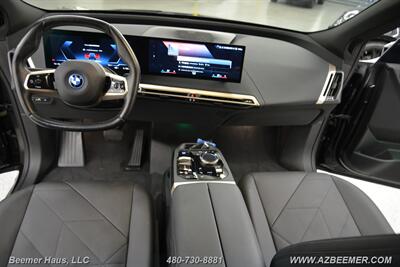 2022 BMW iX xDrive50   - Photo 16 - Mesa, AZ 85202
