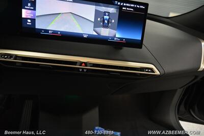 2022 BMW iX xDrive50   - Photo 32 - Mesa, AZ 85202