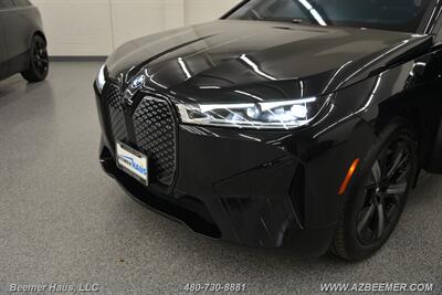 2022 BMW iX xDrive50   - Photo 46 - Mesa, AZ 85202