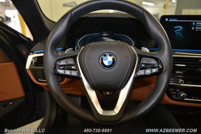 2022 BMW 5 Series 530e   - Photo 26 - Mesa, AZ 85202