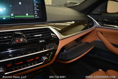 2022 BMW 5 Series 530e   - Photo 37 - Mesa, AZ 85202