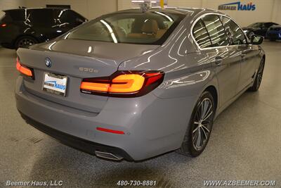 2022 BMW 5 Series 530e   - Photo 46 - Mesa, AZ 85202