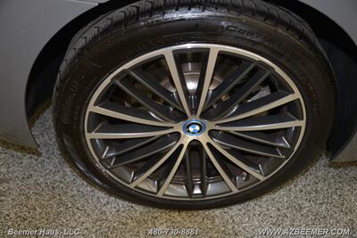 2022 BMW 5 Series 530e   - Photo 47 - Mesa, AZ 85202