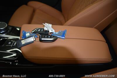 2022 BMW 5 Series 530e   - Photo 35 - Mesa, AZ 85202