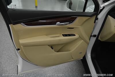 2017 Cadillac XT5 Premium Luxury   - Photo 33 - Mesa, AZ 85202