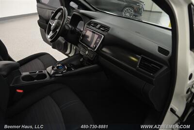 2022 Nissan LEAF SV   - Photo 20 - Mesa, AZ 85202