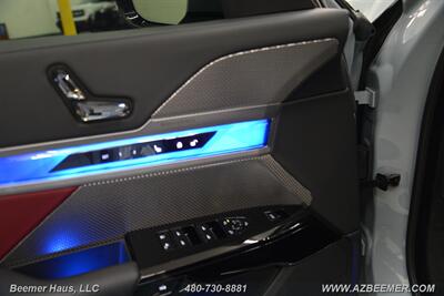 2024 BMW 7 Series 740i   - Photo 27 - Mesa, AZ 85202