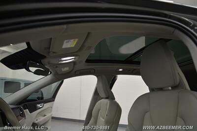 2022 Volvo XC60 Recharge T8 Inscription Expression   - Photo 33 - Mesa, AZ 85202