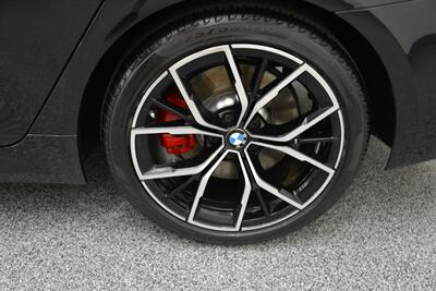 2023 BMW 5 Series 530i   - Photo 48 - Mesa, AZ 85202