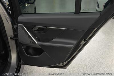 2024 BMW 5 Series 530i   - Photo 39 - Mesa, AZ 85202