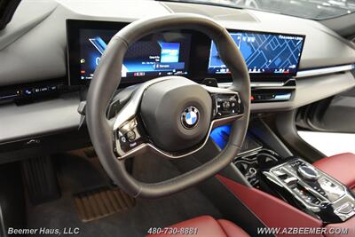 2024 BMW 5 Series 530i   - Photo 30 - Mesa, AZ 85202