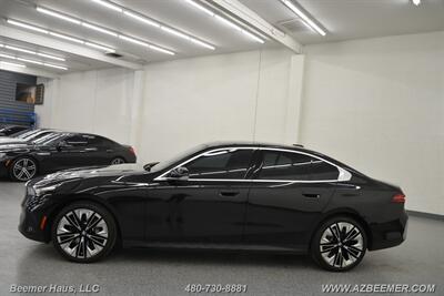 2024 BMW 5 Series 530i   - Photo 5 - Mesa, AZ 85202