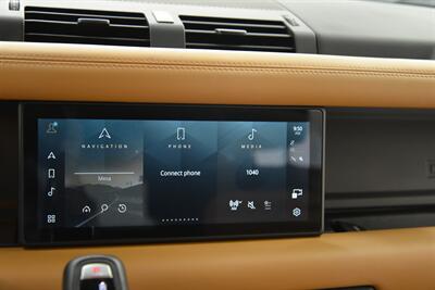 2020 Land Rover Defender 110 X   - Photo 33 - Mesa, AZ 85202