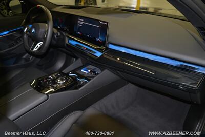 2024 BMW i5 M60   - Photo 18 - Mesa, AZ 85202