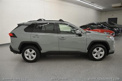 2019 Toyota RAV4 XLE   - Photo 8 - Mesa, AZ 85202