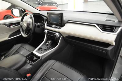 2019 Toyota RAV4 XLE   - Photo 17 - Mesa, AZ 85202