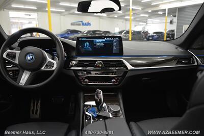 2023 BMW 5 Series 530e   - Photo 24 - Mesa, AZ 85202
