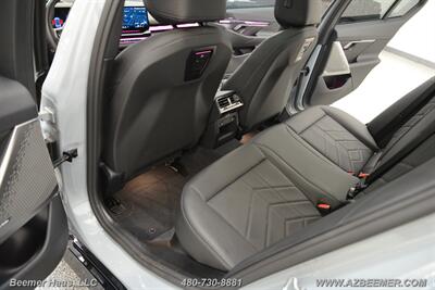 2025 BMW 5 Series 550e xDrive   - Photo 24 - Mesa, AZ 85202