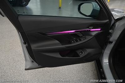 2025 BMW 5 Series 550e xDrive   - Photo 37 - Mesa, AZ 85202