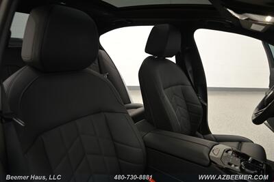 2025 BMW 5 Series 550e xDrive   - Photo 20 - Mesa, AZ 85202