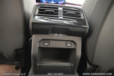 2025 BMW 5 Series 550e xDrive   - Photo 25 - Mesa, AZ 85202