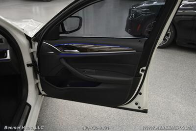 2020 BMW 5 Series 530e iPerformance   - Photo 40 - Mesa, AZ 85202