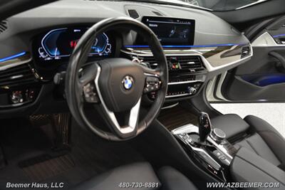 2020 BMW 5 Series 530e iPerformance   - Photo 13 - Mesa, AZ 85202