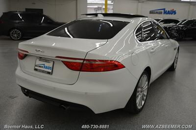 2020 Jaguar XF 25t Premium   - Photo 8 - Mesa, AZ 85202