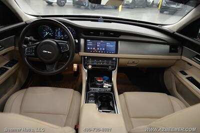 2020 Jaguar XF 25t Premium   - Photo 25 - Mesa, AZ 85202