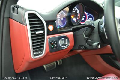 2021 Porsche Cayenne S Coupe   - Photo 28 - Mesa, AZ 85202
