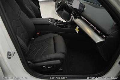 2026 BMW 5 Series 530i   - Photo 19 - Mesa, AZ 85202