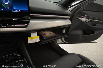 2026 BMW 5 Series 530i   - Photo 36 - Mesa, AZ 85202