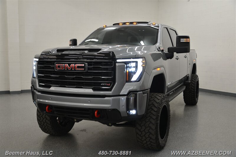 2024 GMC Sierra 2500HD AT4  