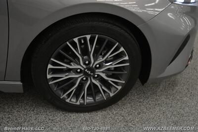 2024 Kia Forte GT-Line   - Photo 44 - Mesa, AZ 85202