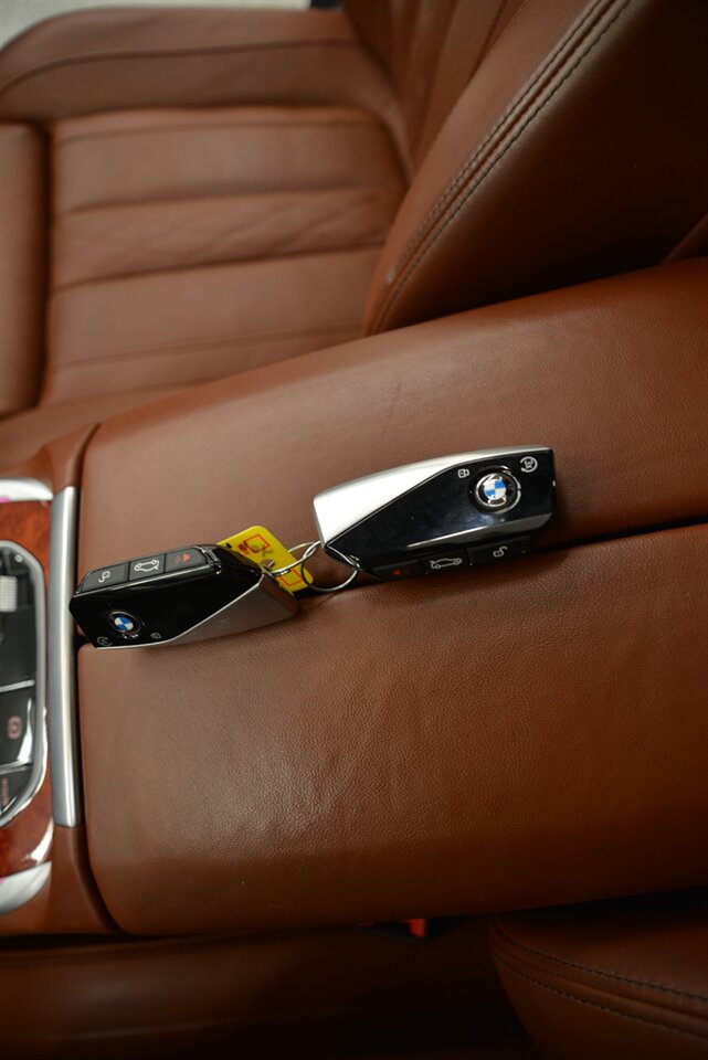 2023 BMW X7 ALPINA XB7   - Photo 40 - Mesa, AZ 85202