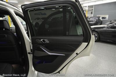 2024 BMW X5 M60i   - Photo 40 - Mesa, AZ 85202