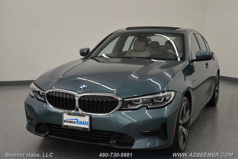 2021 BMW 3 Series 330e  